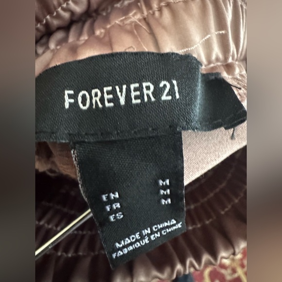 Forever 21 Silky maxi cargo pocket skirt - Picture 6 of 6